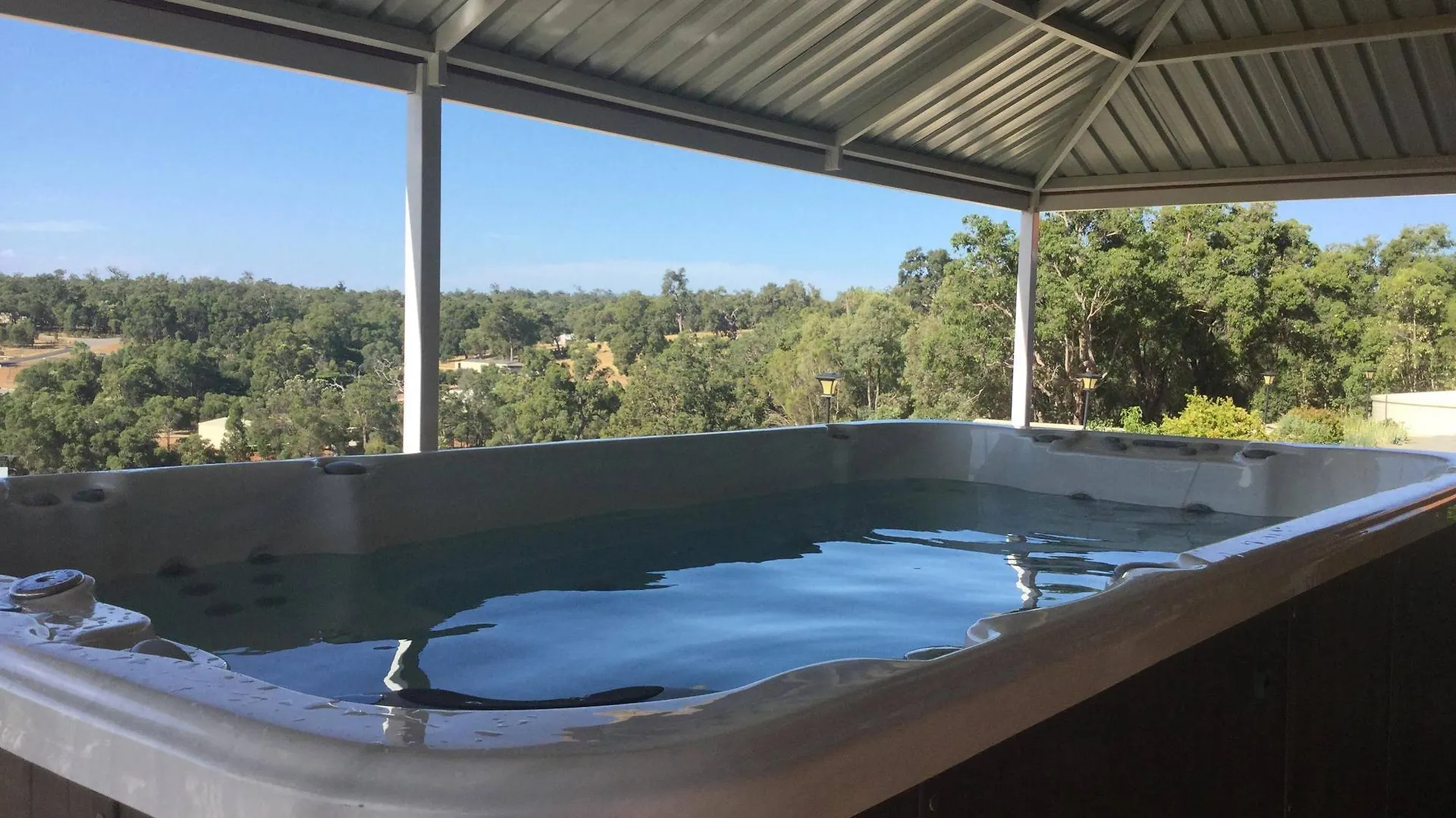 Gospodarstwo agroturystyczne Willa Brigadoon Retreat Perth Australia